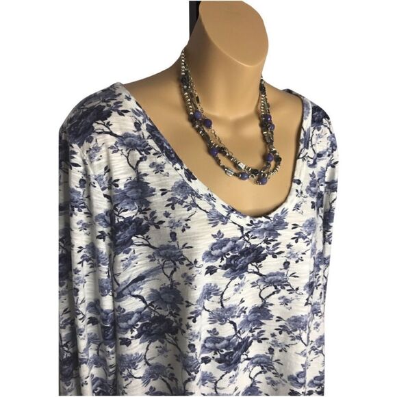 J.Jill White & Blue Floral Long Sleeved Top Size Medium - Picture 2 of 7